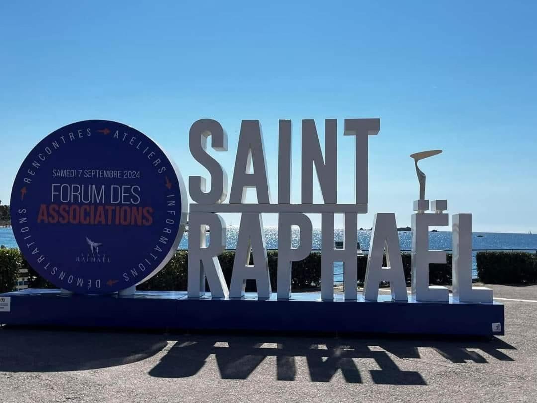 Appartamento En Paradis Saint-Raphaël
