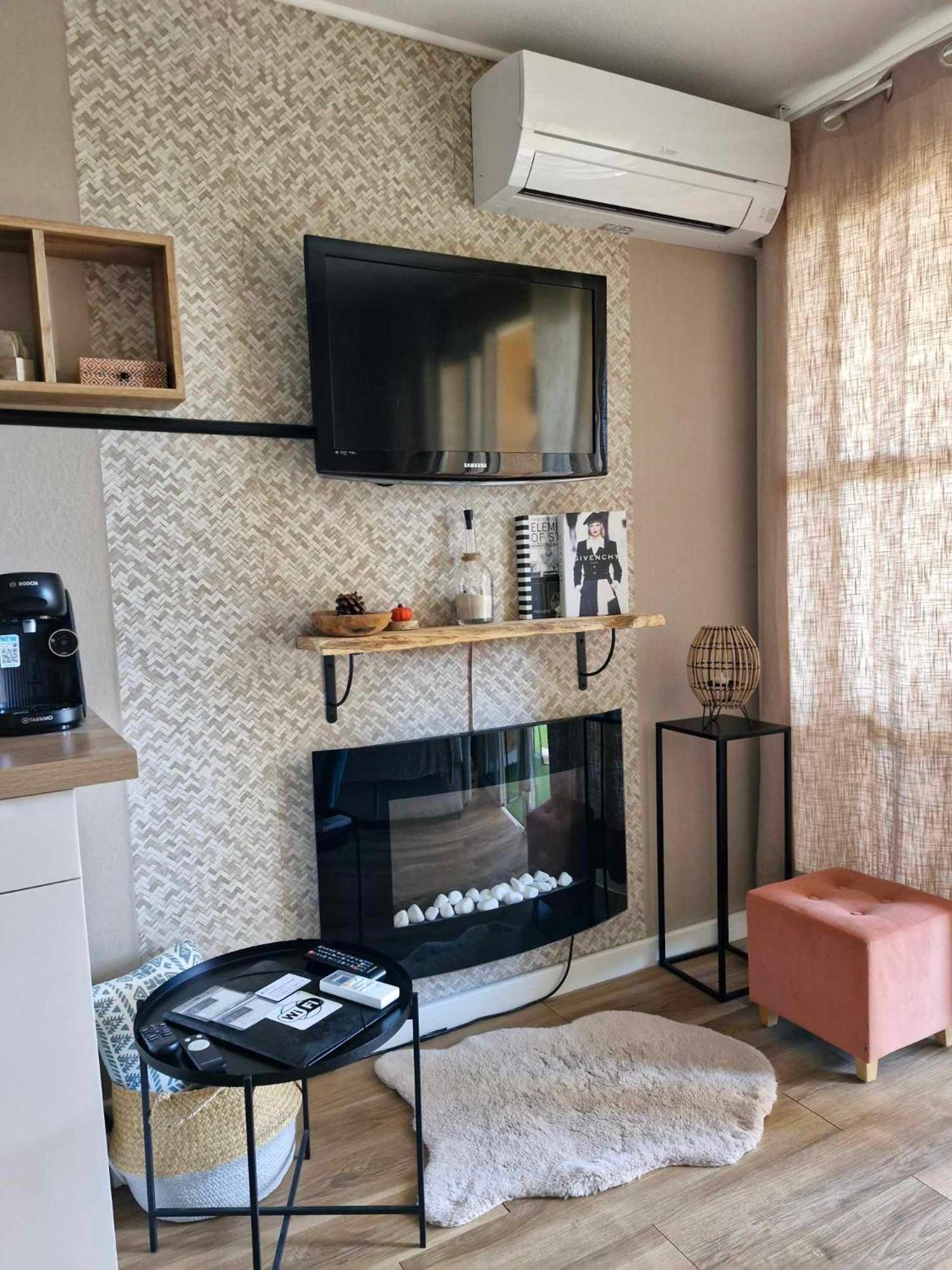 Apartment En Paradis Saint-Raphael (Var)
